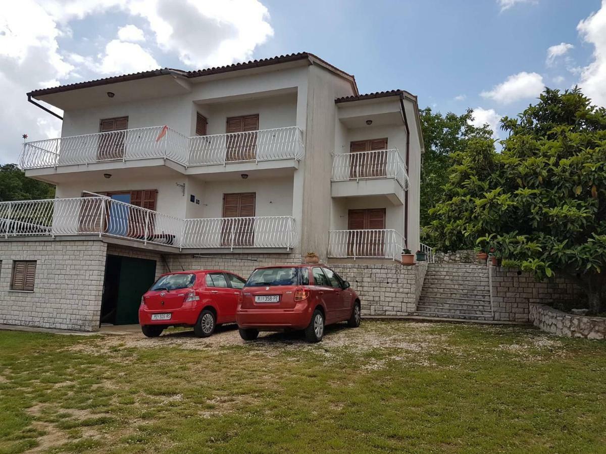 לאבין Apartmani Mariela מראה חיצוני תמונה